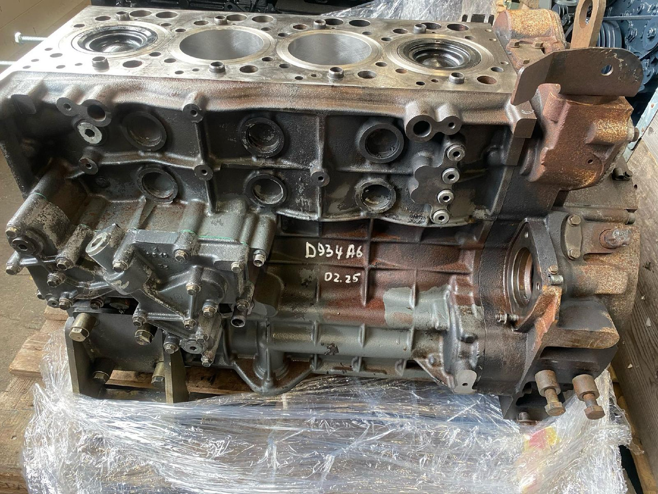 Liebherr D934L A6 - Motor para Maquinaria de construcción: foto 1 Liebherr D934L A6 - Motor para Maquinaria de construcción: foto 1