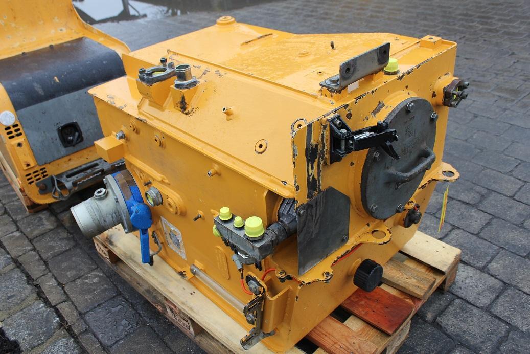 Depósito hidráulico para Excavadora de cadenas Liebherr R 914 C: foto 8 Depósito hidráulico para Excavadora de cadenas Liebherr R 914 C: foto 8