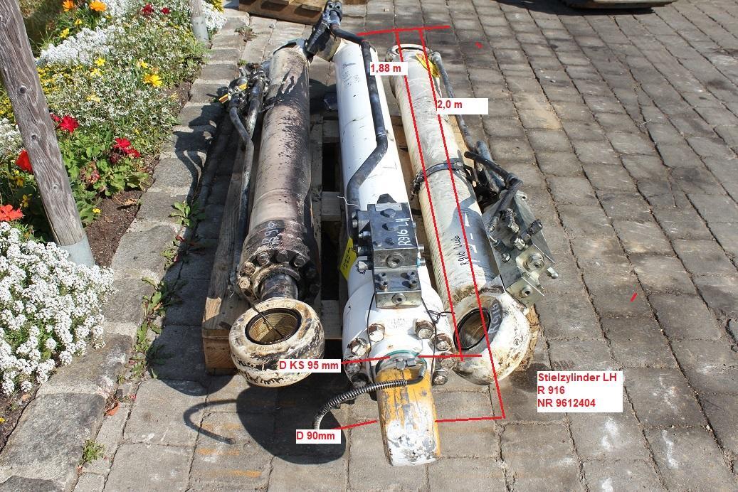 Liebherr R 916 - Cilindro hidráulico para Maquinaria de construcción: foto 2 Liebherr R 916 - Cilindro hidráulico para Maquinaria de construcción: foto 2