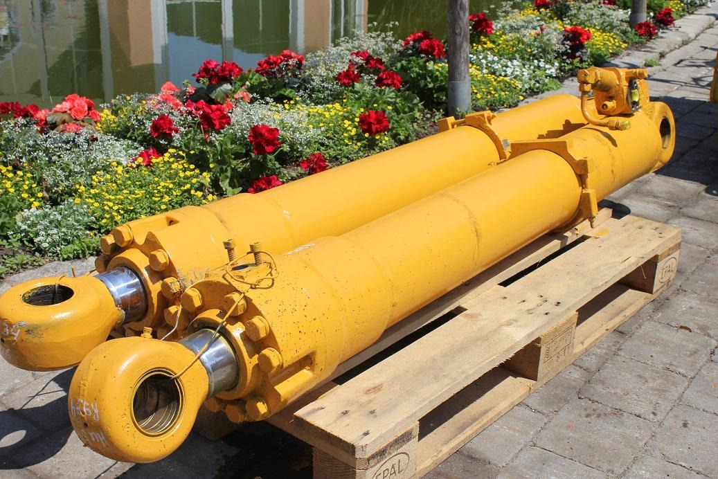 Cilindro hidráulico para Maquinaria de construcción Liebherr R 934 LIT: foto 6 Cilindro hidráulico para Maquinaria de construcción Liebherr R 934 LIT: foto 6