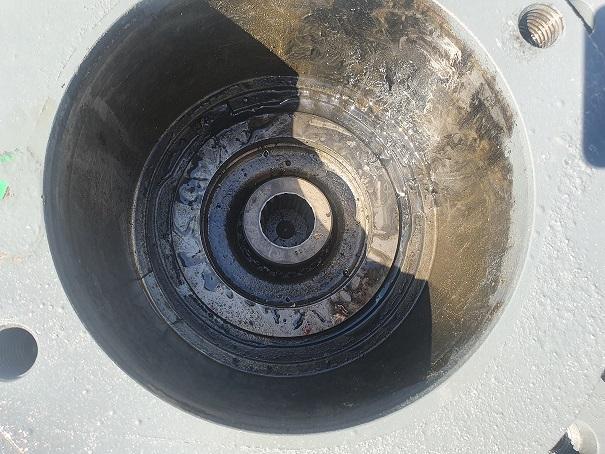 Liebherr R 942 - Mando final para Maquinaria de construcción: foto 2 Liebherr R 942 - Mando final para Maquinaria de construcción: foto 2