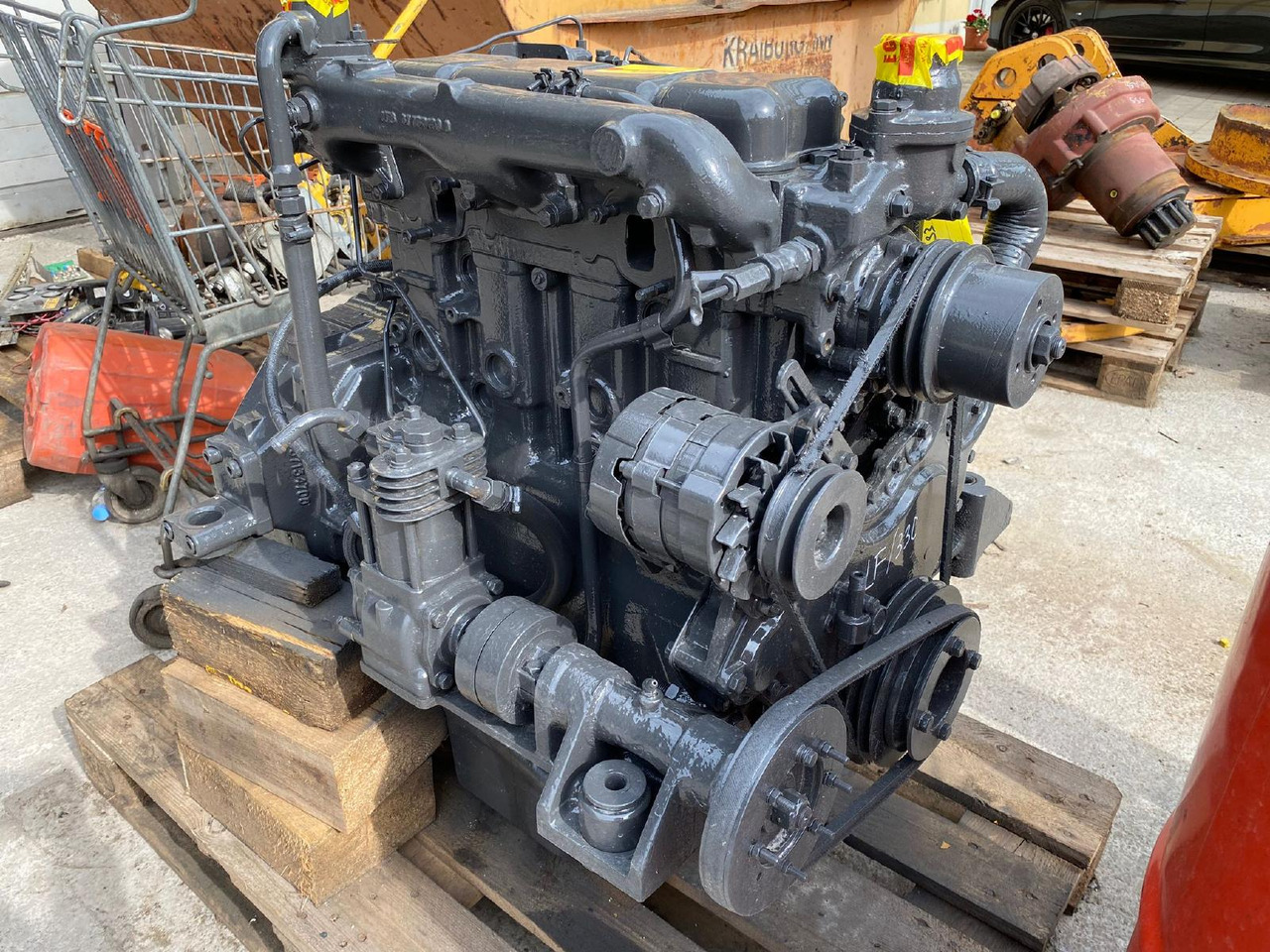 Perkins LF 4.248 aus Hanomag 33C - Motor para Maquinaria de construcción: foto 5 Perkins LF 4.248 aus Hanomag 33C - Motor para Maquinaria de construcción: foto 5