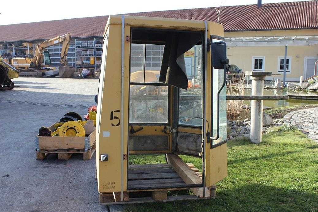 Schaeff ZL6B - Cabina para Maquinaria de construcción: foto 5 Schaeff ZL6B - Cabina para Maquinaria de construcción: foto 5