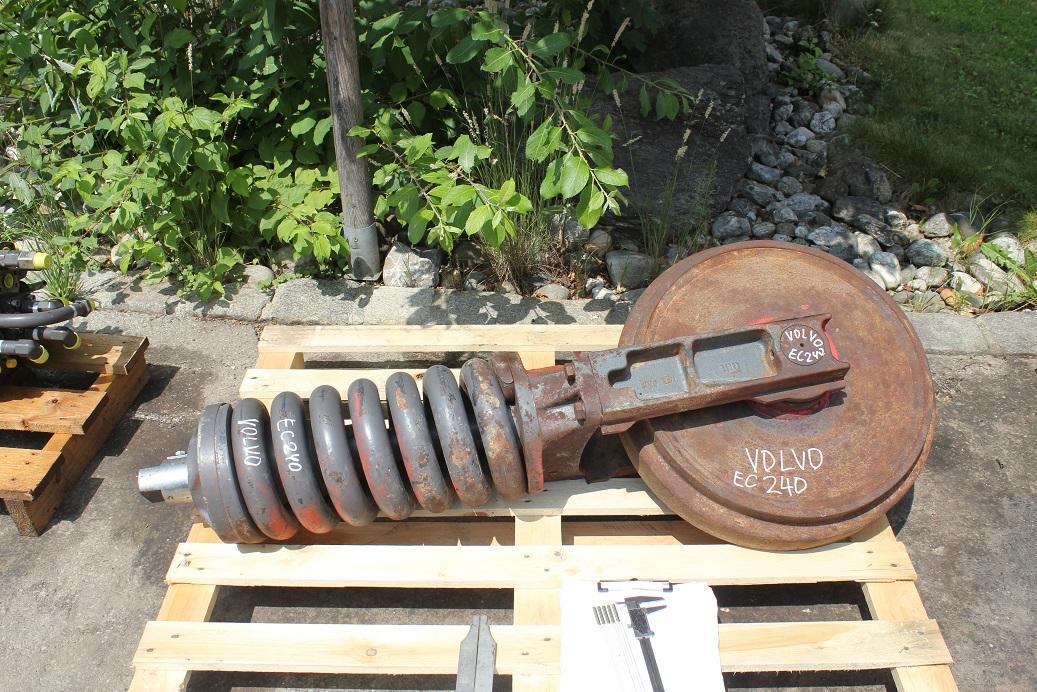 Volvo EC 240 B NLC - Piezas del tren de rodaje para Maquinaria de construcción: foto 4 Volvo EC 240 B NLC - Piezas del tren de rodaje para Maquinaria de construcción: foto 4