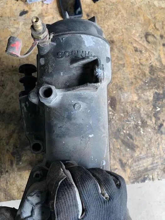 Do Samochodów Ciężarowych Marki Scania R. 1863220 - Filtro de combustible para Camión: foto 2 Do Samochodów Ciężarowych Marki Scania R. 1863220 - Filtro de combustible para Camión: foto 2