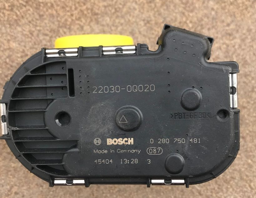 Przepustnica NOWA orygi 22030-0Q020/ for Toyota Citroen Peugeot 1.0 VVTI automobile - Sistema de refrigeración para Coche: foto 2 Przepustnica NOWA orygi 22030-0Q020/ for Toyota Citroen Peugeot 1.0 VVTI automobile - Sistema de refrigeración para Coche: foto 2