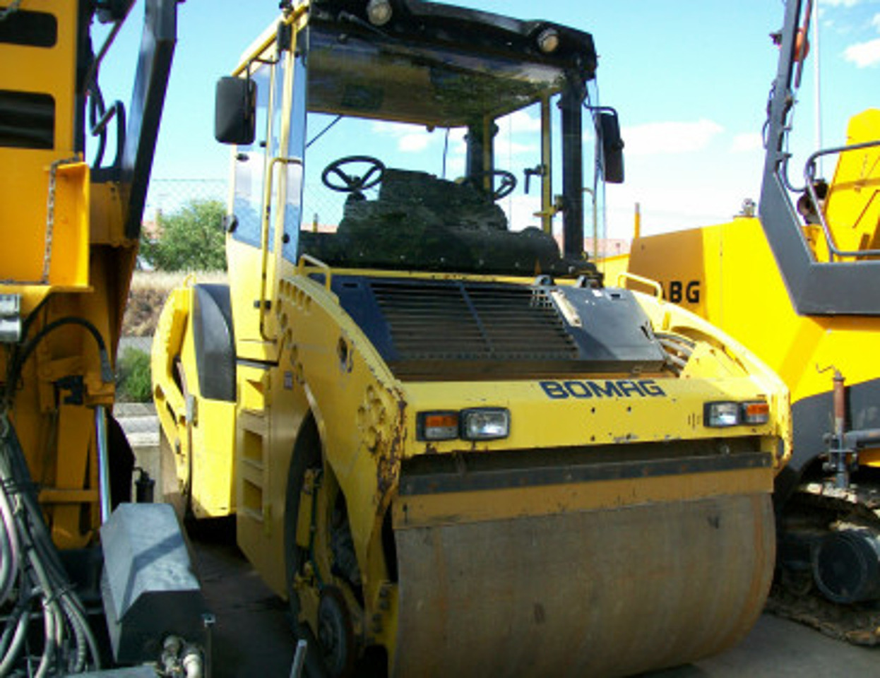 Doble Vibrante Bomag BW 164AD-4 - Apisonadora de asfalto: foto 1 Doble Vibrante Bomag BW 164AD-4 - Apisonadora de asfalto: foto 1