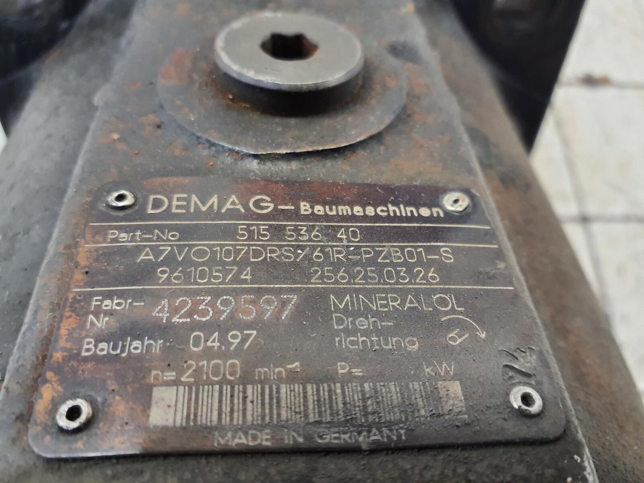 Bomba hidráulica para Grúa Demag AC 155 Variable displacement pump: foto 8 Bomba hidráulica para Grúa Demag AC 155 Variable displacement pump: foto 8