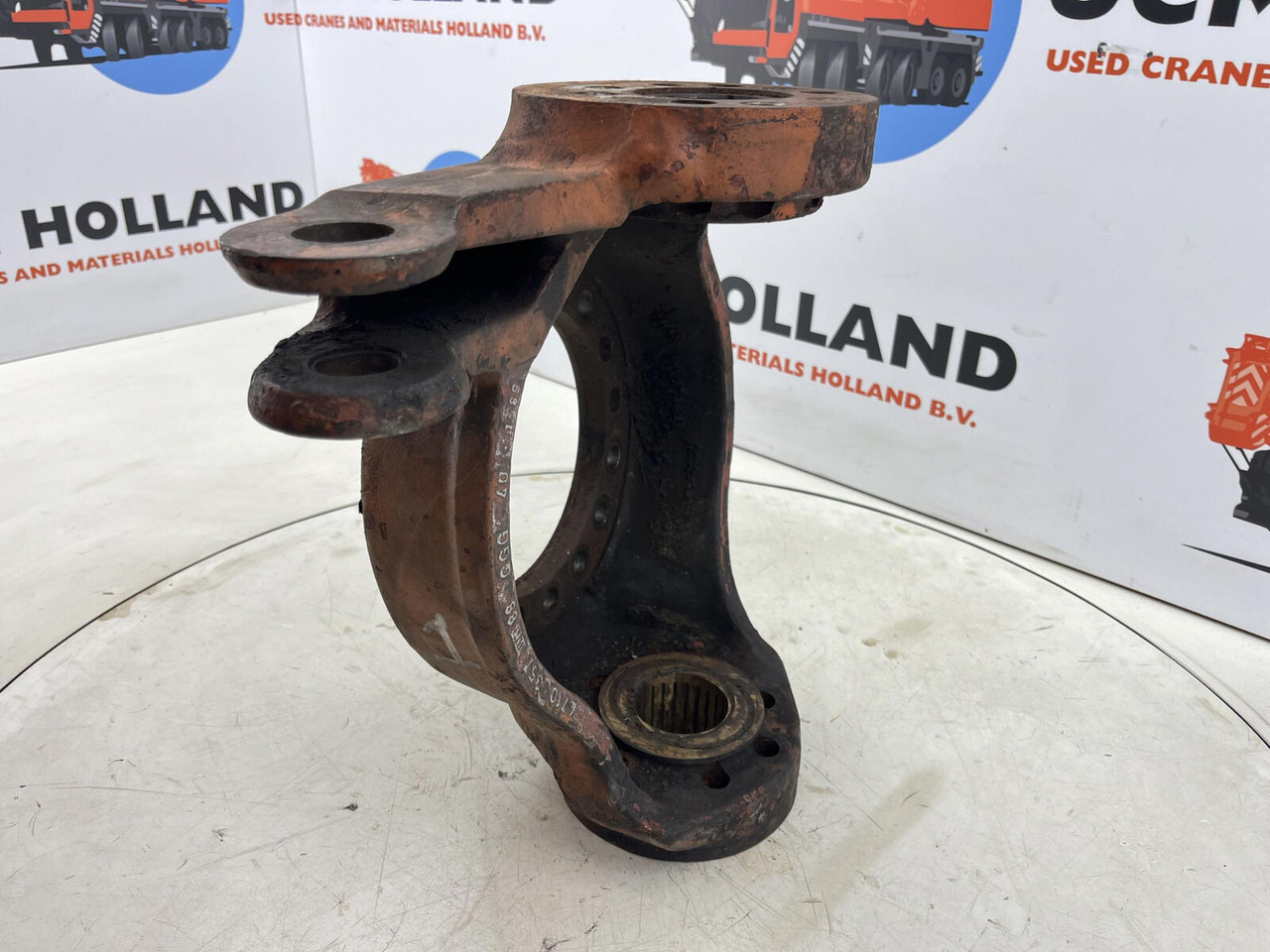 Mangueta para Grúa FAUN RTF 50 Steering knuckle 16 holes axle 1 left: foto 6