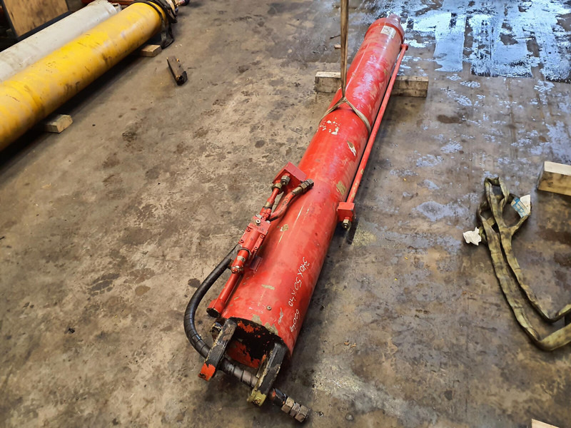 Faun ATF 60-4 boom cylinder - Cilindro hidráulico para Grúa: foto 3 Faun ATF 60-4 boom cylinder - Cilindro hidráulico para Grúa: foto 3