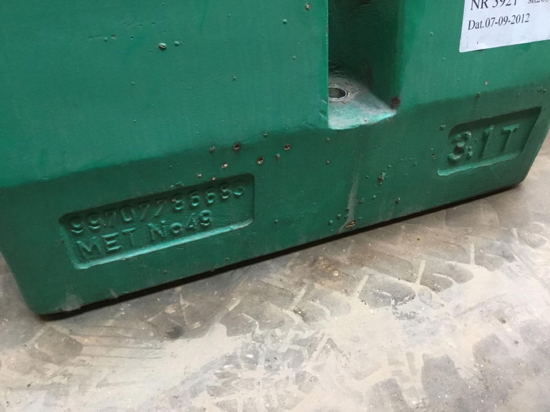 Faun ATF 65-G4 counterweight 3,1 ton - Contrapeso para Maquinaria de construcción: foto 5 Faun ATF 65-G4 counterweight 3,1 ton - Contrapeso para Maquinaria de construcción: foto 5