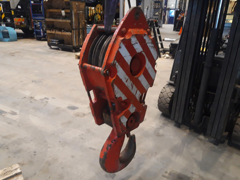 Faun Hookblock 16mm 3 sheave 32 ton - Grúa para camión: foto 4 Faun Hookblock 16mm 3 sheave 32 ton - Grúa para camión: foto 4