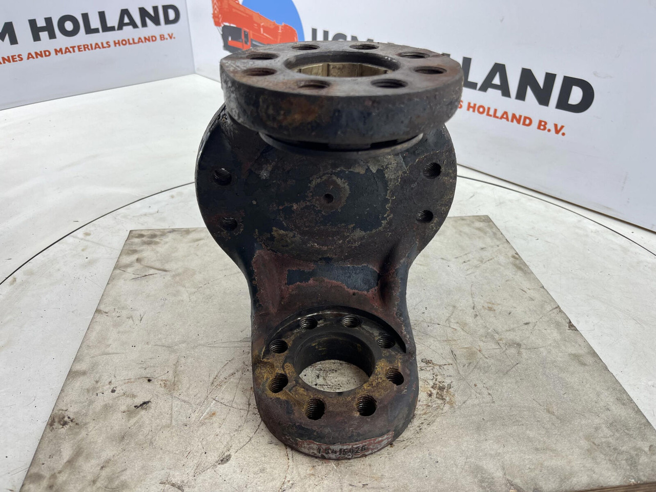 Gottwald Steering knuckle 12 holes axle 3 - Mangueta para Autogrúa: foto 5 Gottwald Steering knuckle 12 holes axle 3 - Mangueta para Autogrúa: foto 5