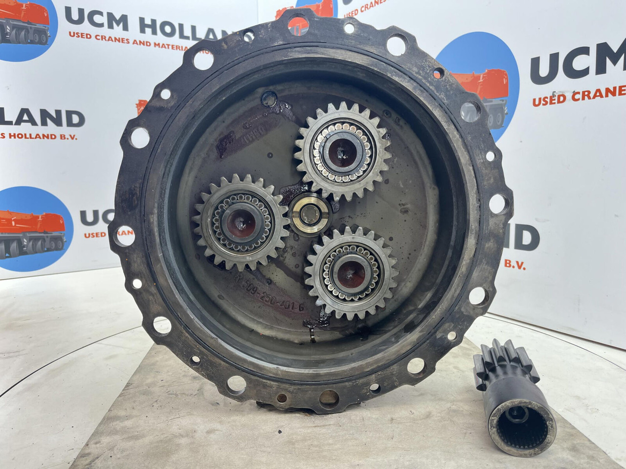 Grove GMK 2035 planetary gear 12-23-60-34-3pl-H135-46 - Mando final para Autogrúa: foto 5 Grove GMK 2035 planetary gear 12-23-60-34-3pl-H135-46 - Mando final para Autogrúa: foto 5