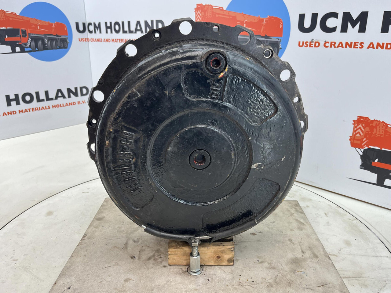 Grove GMK 3050 planetary gear 12-23-60-34-3pl-H135-46 - Mando final para Autogrúa: foto 1 Grove GMK 3050 planetary gear 12-23-60-34-3pl-H135-46 - Mando final para Autogrúa: foto 1