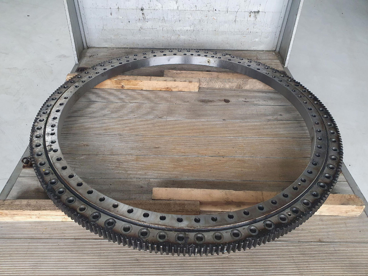 Grove GMK 4100L slewing gear - Corona de giro para Autogrúa: foto 1 Grove GMK 4100L slewing gear - Corona de giro para Autogrúa: foto 1