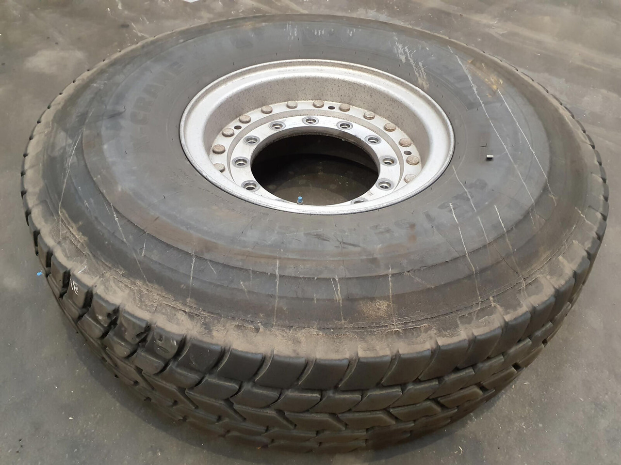 Grove Wheel 445/95R25 12 13.4 2p alu - Rueda completa para Grúa: foto 2 Grove Wheel 445/95R25 12 13.4 2p alu - Rueda completa para Grúa: foto 2