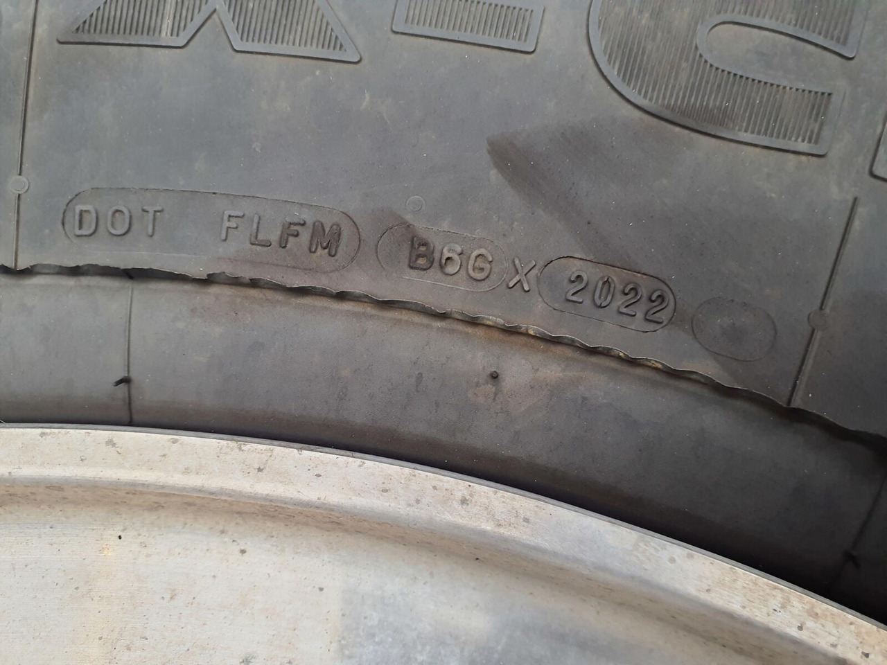 Grove Wheel 445/95R25 12 9 2p alu - Rueda completa para Grúa: foto 3 Grove Wheel 445/95R25 12 9 2p alu - Rueda completa para Grúa: foto 3