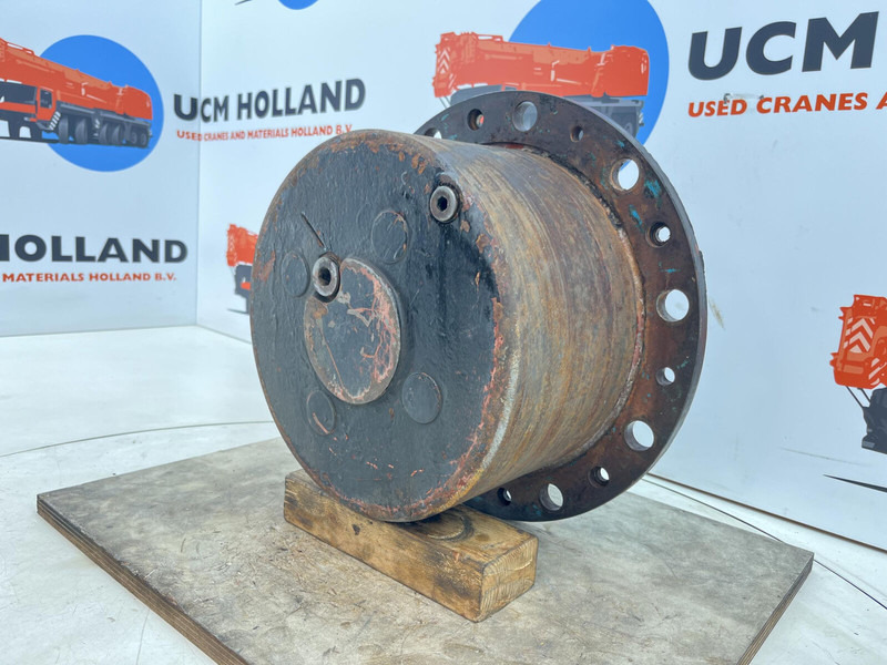 KESSLER planetary gear 22-25-74-40-4pl-H172-46 - Suspensión para Grúa: foto 2 KESSLER planetary gear 22-25-74-40-4pl-H172-46 - Suspensión para Grúa: foto 2