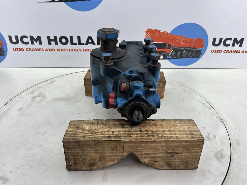 Krupp KMK 3050 steering box - Caja de dirección para Grúa: foto 2 Krupp KMK 3050 steering box - Caja de dirección para Grúa: foto 2