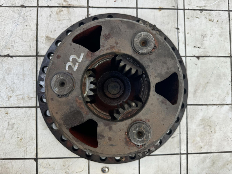Liebherr LT 1090 planetary gear - Suspensión para Grúa: foto 3 Liebherr LT 1090 planetary gear - Suspensión para Grúa: foto 3