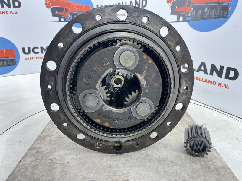 Liebherr LTM 1025 planetary gear 17-24-67-32-3pl-H85 - Suspensión para Grúa: foto 5 Liebherr LTM 1025 planetary gear 17-24-67-32-3pl-H85 - Suspensión para Grúa: foto 5