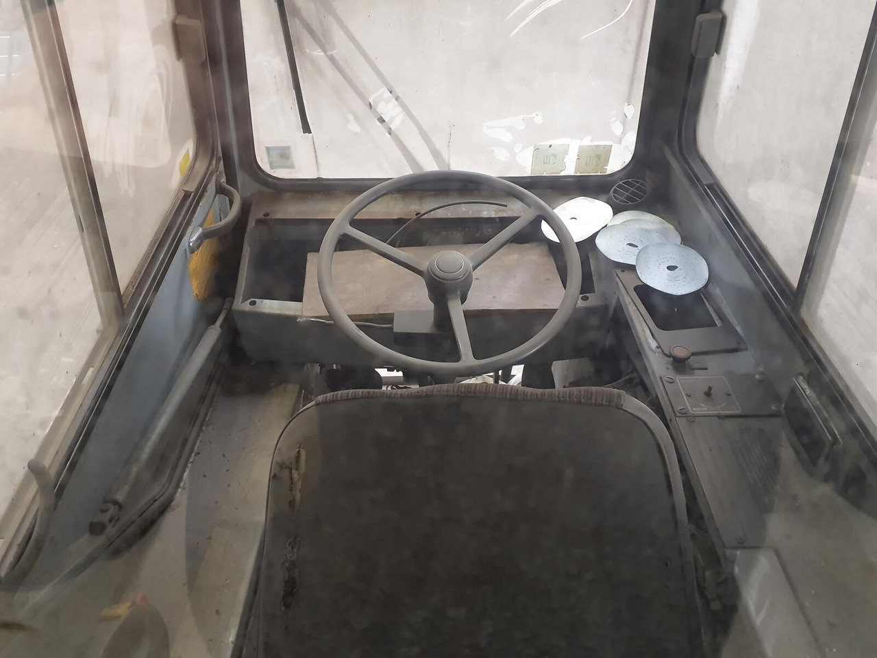 Liebherr LTM 1030 lower cabin - Cabina para Autogrúa: foto 5 Liebherr LTM 1030 lower cabin - Cabina para Autogrúa: foto 5