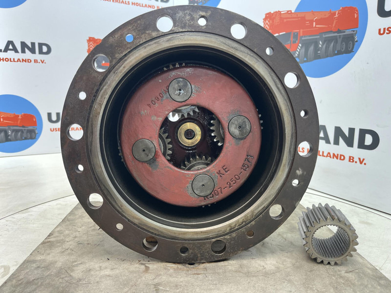 Liebherr LTM 1040-2.1 planetary gear 22-25-74-40-4pl-137-46 - Suspensión para Grúa: foto 4 Liebherr LTM 1040-2.1 planetary gear 22-25-74-40-4pl-137-46 - Suspensión para Grúa: foto 4