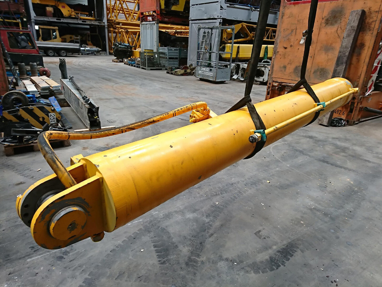 Liebherr LTM 1060-2 boom cylinder - Cilindro hidráulico para Autogrúa: foto 4 Liebherr LTM 1060-2 boom cylinder - Cilindro hidráulico para Autogrúa: foto 4