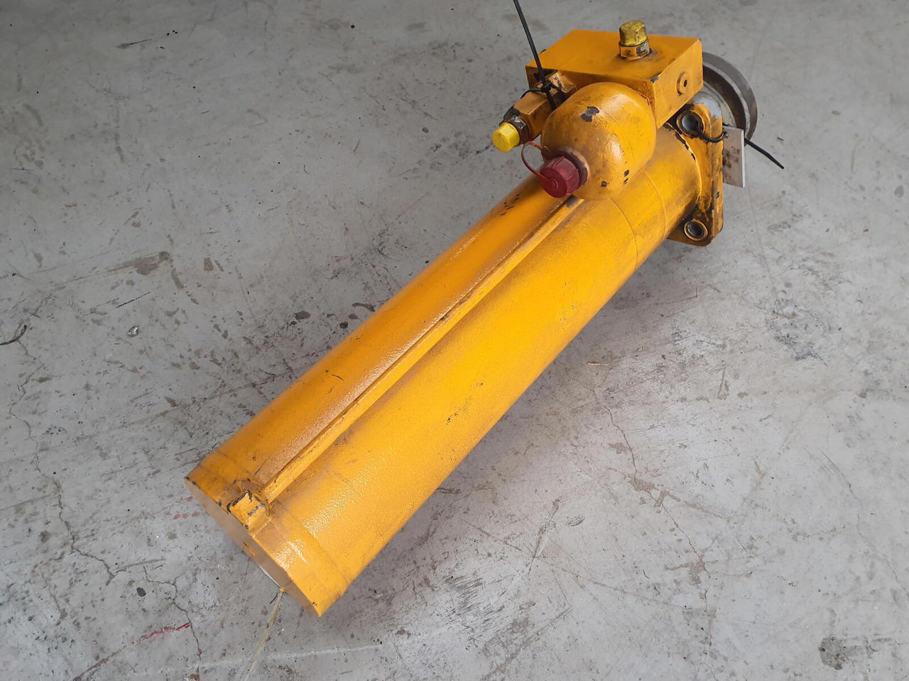 Liebherr LTM 1080-1 ballast extension ram - Cilindro hidráulico para Autogrúa: foto 3 Liebherr LTM 1080-1 ballast extension ram - Cilindro hidráulico para Autogrúa: foto 3