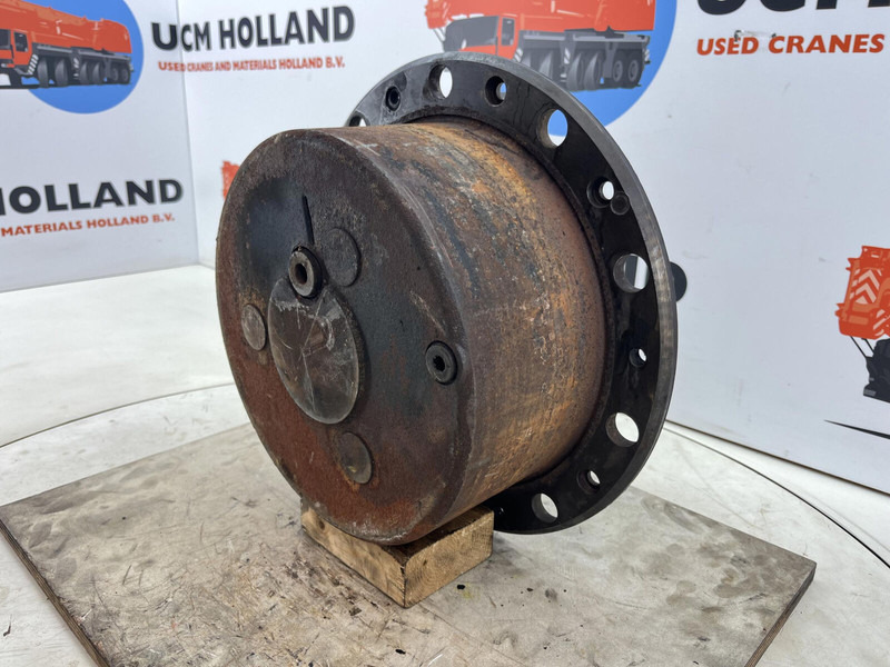 Liebherr LTM 1080 planetary gear 22-25-74-40-3pl-H135-46 - Suspensión para Grúa: foto 2 Liebherr LTM 1080 planetary gear 22-25-74-40-3pl-H135-46 - Suspensión para Grúa: foto 2