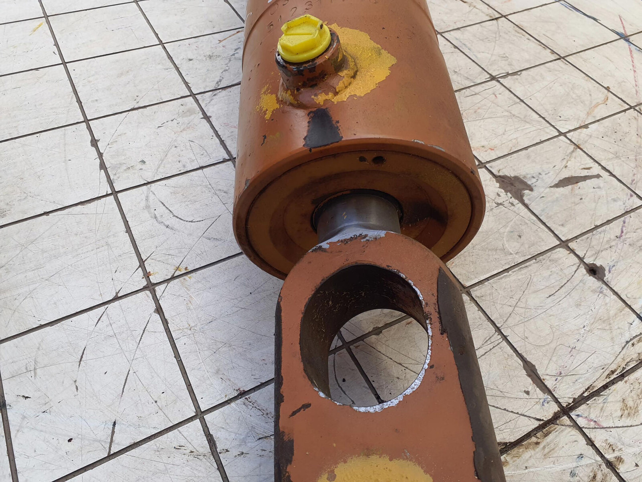 Liebherr LTM 1140 counterweight hydro cylinder - Cilindro hidráulico para Autogrúa: foto 5 Liebherr LTM 1140 counterweight hydro cylinder - Cilindro hidráulico para Autogrúa: foto 5