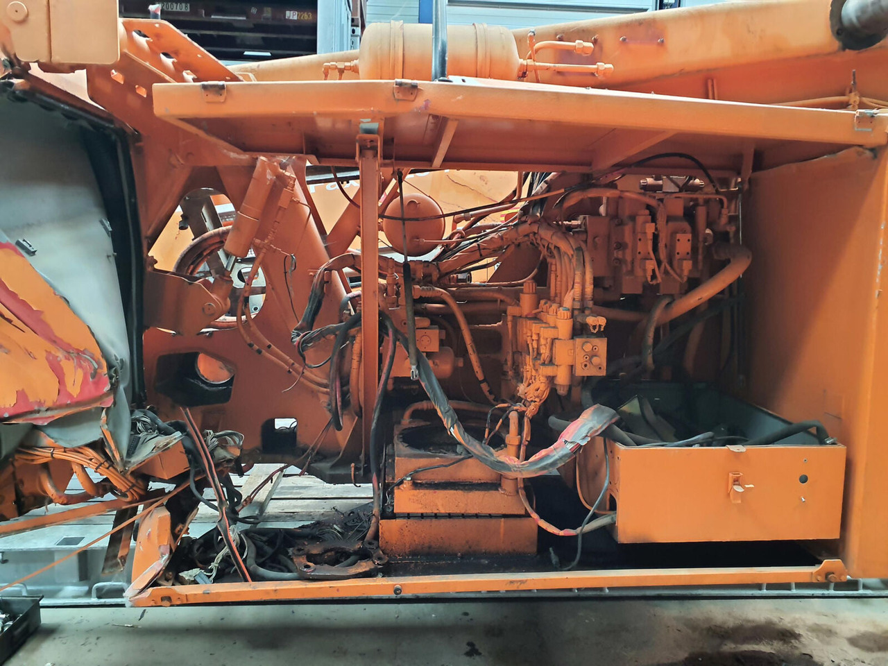 Liebherr LTM 1200/1 Upper frame - Bastidor/ Chasis para Autogrúa: foto 5 Liebherr LTM 1200/1 Upper frame - Bastidor/ Chasis para Autogrúa: foto 5