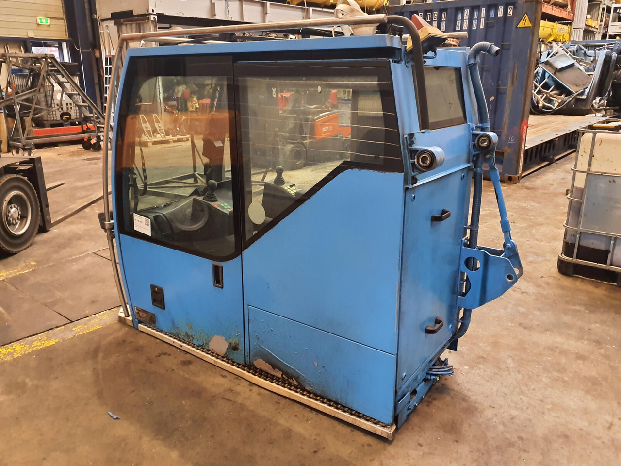 Liebherr LTM 1400-7.1 upper cabin - Cabina para Autogrúa: foto 2 Liebherr LTM 1400-7.1 upper cabin - Cabina para Autogrúa: foto 2