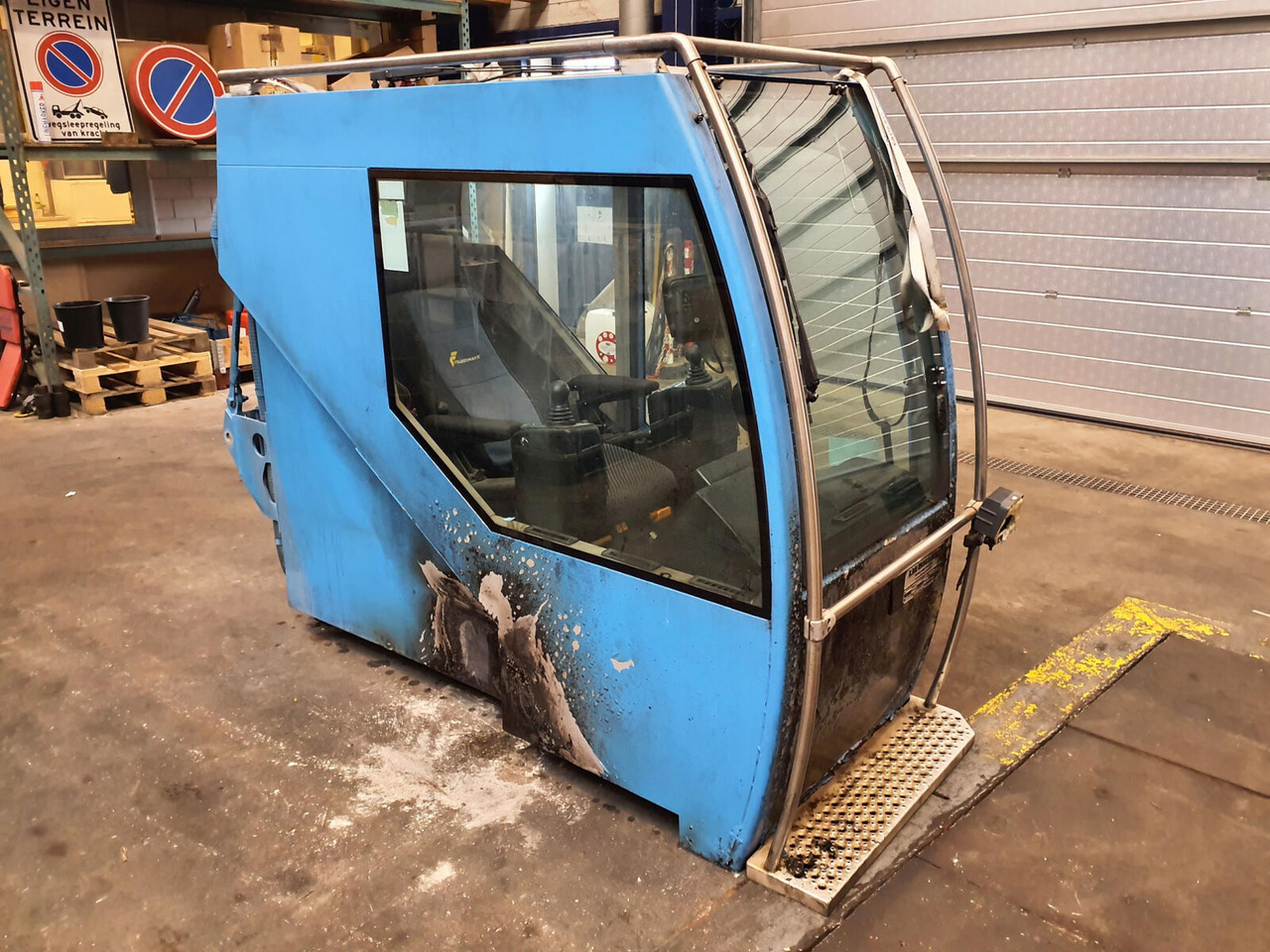 Liebherr LTM 1400-7.1 upper cabin - Cabina para Autogrúa: foto 3 Liebherr LTM 1400-7.1 upper cabin - Cabina para Autogrúa: foto 3