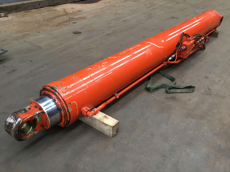 Terex AC 100 boom cylinder - Cilindro hidráulico para Grúa: foto 1 Terex AC 100 boom cylinder - Cilindro hidráulico para Grúa: foto 1