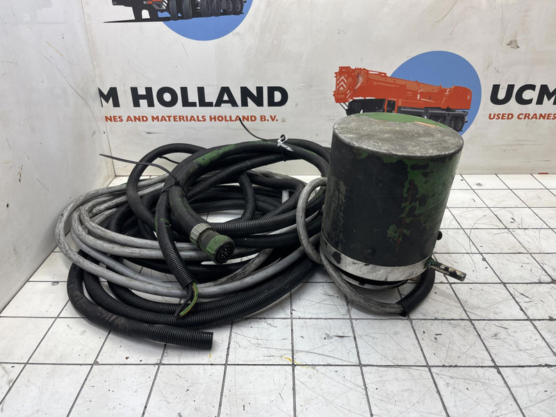 Terex AC 155 slip ring assy - Sistema eléctrico para Grúa: foto 4 Terex AC 155 slip ring assy - Sistema eléctrico para Grúa: foto 4