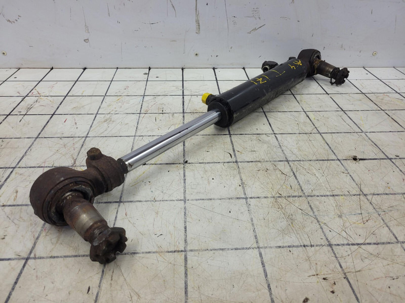 Terex AC 205 Steering cylinder - Cilindro hidráulico para Grúa: foto 2 Terex AC 205 Steering cylinder - Cilindro hidráulico para Grúa: foto 2