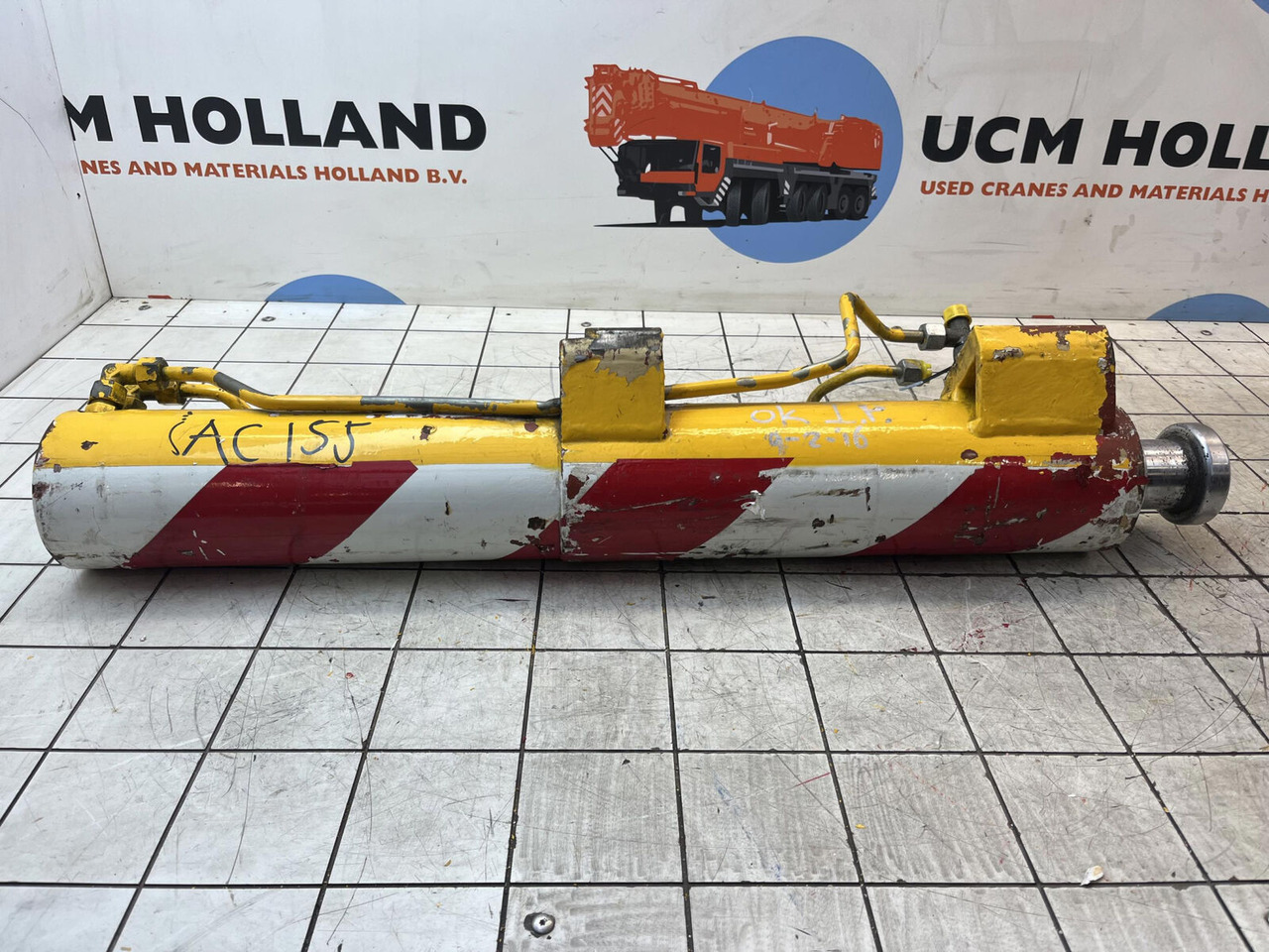 Terex AC 50 / AC 155 support cylinder front - Cilindro hidráulico para Autogrúa: foto 1 Terex AC 50 / AC 155 support cylinder front - Cilindro hidráulico para Autogrúa: foto 1