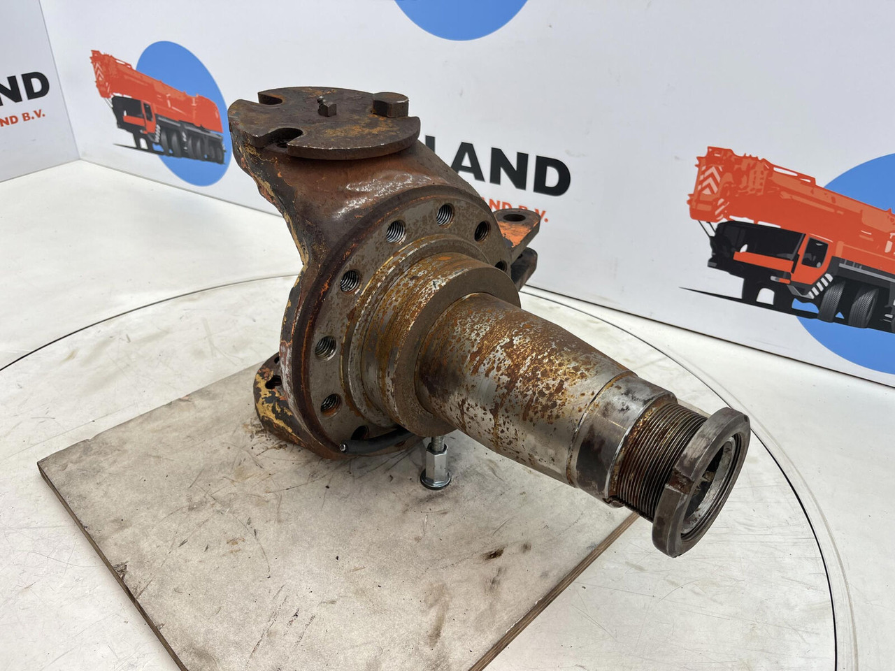 Terex HC 340 Steering knuckle 12 holes axle 1 - Mangueta para Autogrúa: foto 3 Terex HC 340 Steering knuckle 12 holes axle 1 - Mangueta para Autogrúa: foto 3