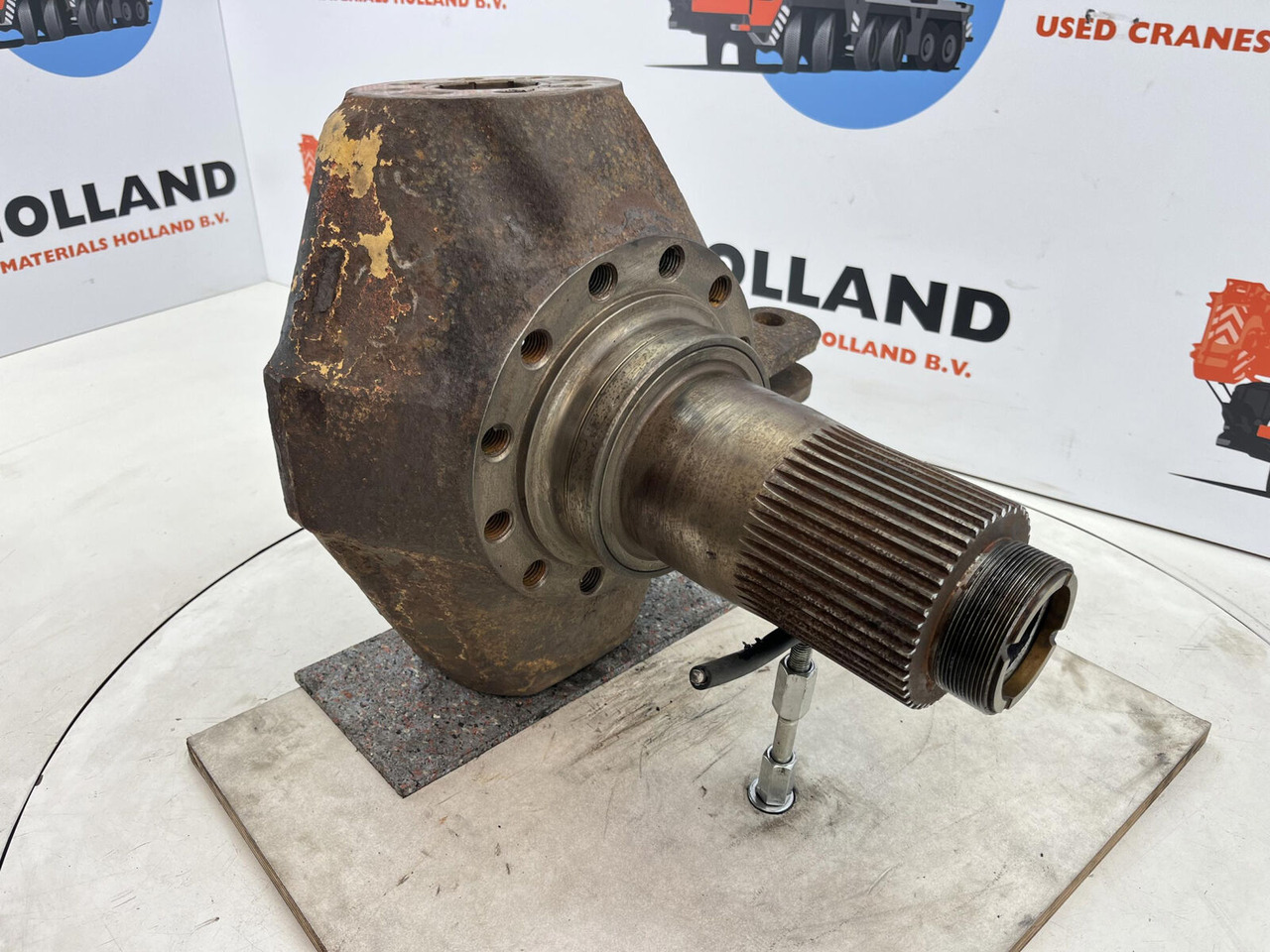 Terex HC 340 Steering knuckle 12 holes axle 3 - Mangueta para Autogrúa: foto 3 Terex HC 340 Steering knuckle 12 holes axle 3 - Mangueta para Autogrúa: foto 3