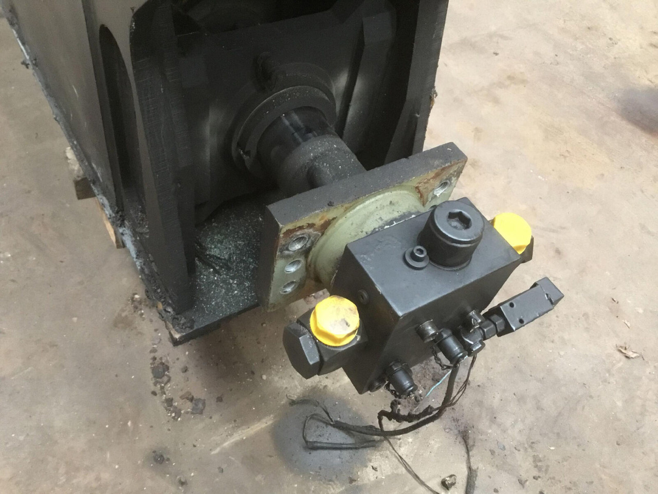 Terex PPM 400 ATT telescopic cylinder - Cilindro hidráulico para Autogrúa: foto 1 Terex PPM 400 ATT telescopic cylinder - Cilindro hidráulico para Autogrúa: foto 1