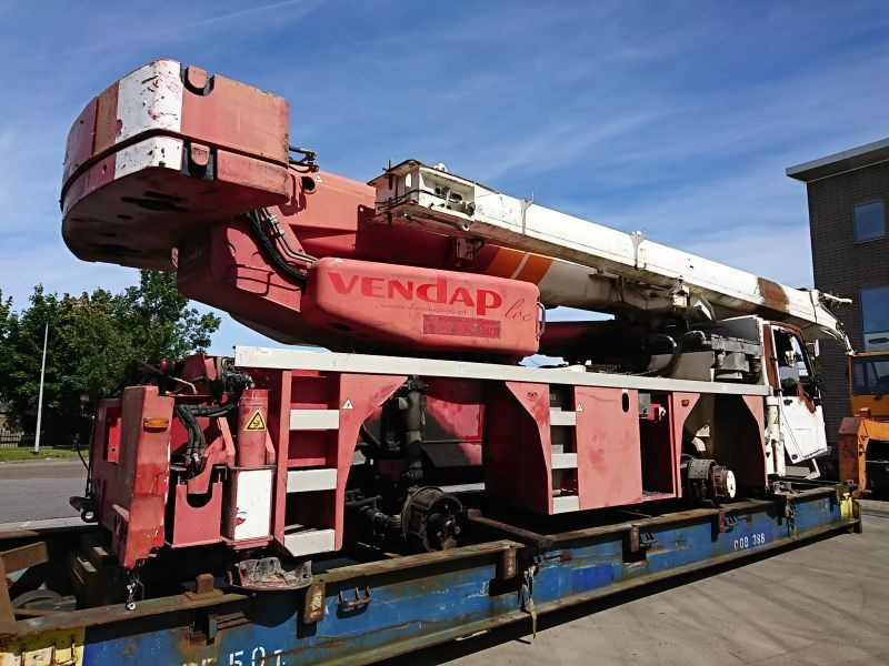 Terex demag AC 35 for parts - Grúa todo terreno: foto 2 Terex demag AC 35 for parts - Grúa todo terreno: foto 2