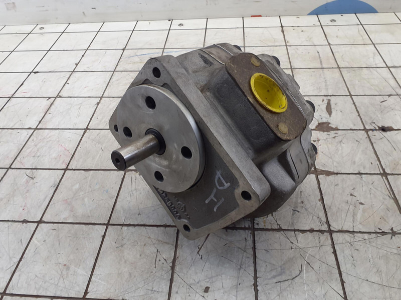 Vickers Hydraulics Vickers high presure gear pump - Bomba hidráulica para Grúa: foto 2 Vickers Hydraulics Vickers high presure gear pump - Bomba hidráulica para Grúa: foto 2