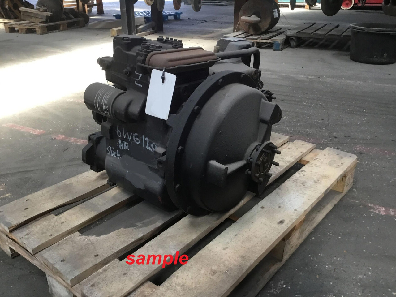 ZF KMK 2025 gearbox 6WG120 - Caja de cambios para Autogrúa: foto 1 ZF KMK 2025 gearbox 6WG120 - Caja de cambios para Autogrúa: foto 1