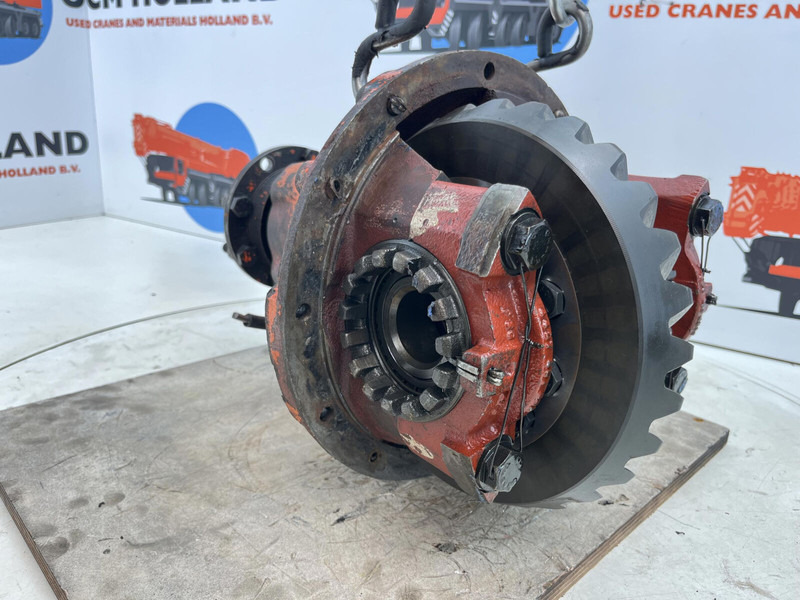 ZF LT 1055 end differential 14x29 - Diferencial para Grúa: foto 1 ZF LT 1055 end differential 14x29 - Diferencial para Grúa: foto 1