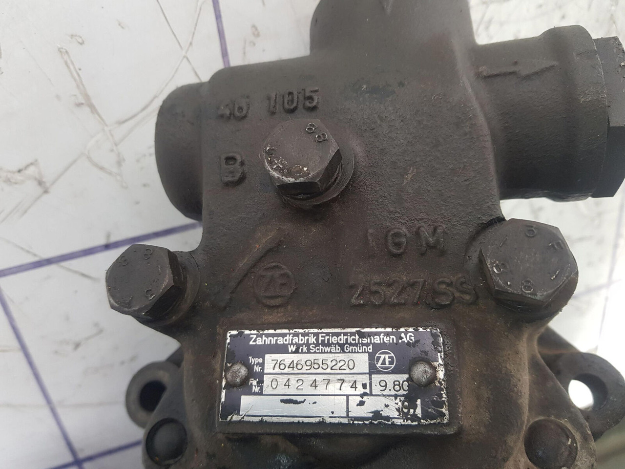 ZF steering pump - Bomba de dirección para Grúa: foto 5 ZF steering pump - Bomba de dirección para Grúa: foto 5