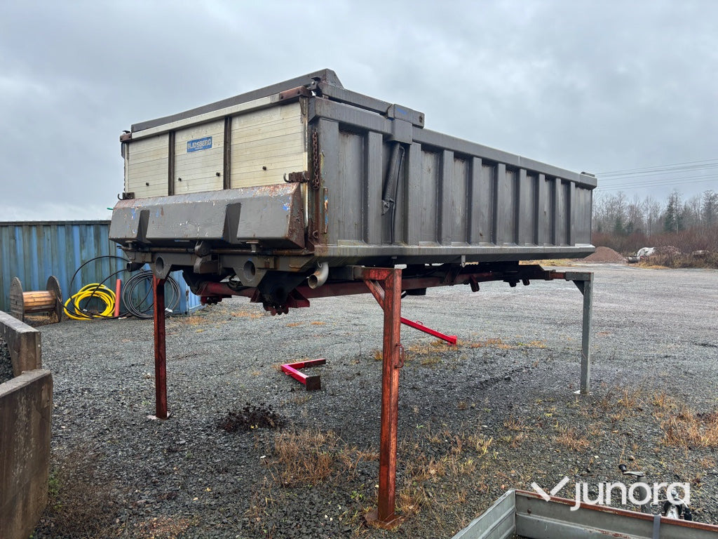 Carrocería abierta Flak -  Blidsberg, med högtippande lucka: foto 1