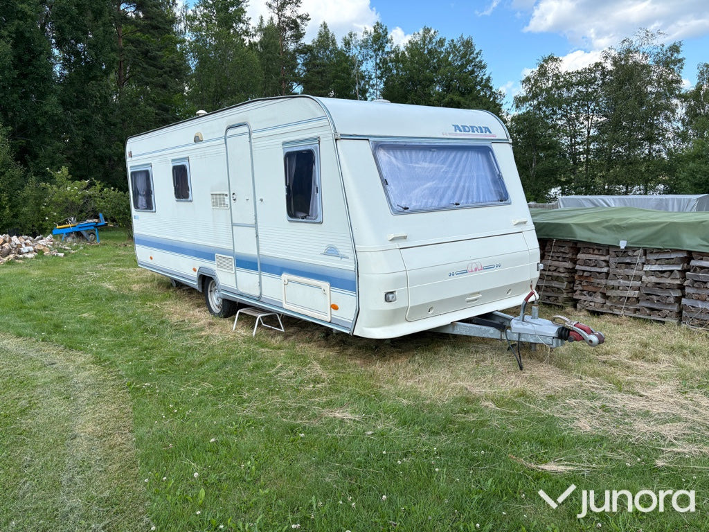 Husvagn - Adria - Caravana: foto 1 Husvagn - Adria - Caravana: foto 1