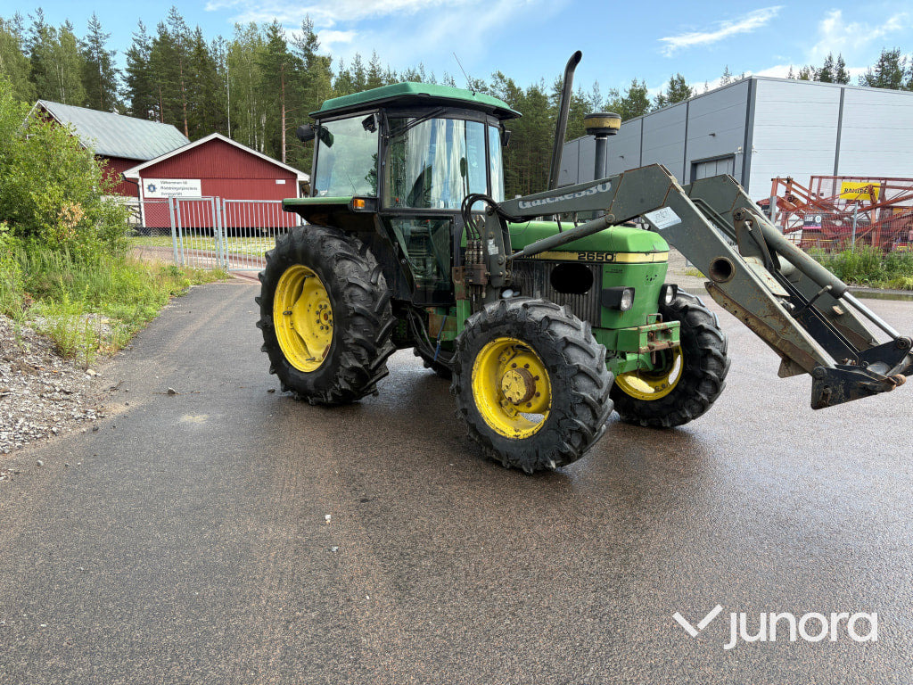 John Deere 2650 - Tractor: foto 5 John Deere 2650 - Tractor: foto 5